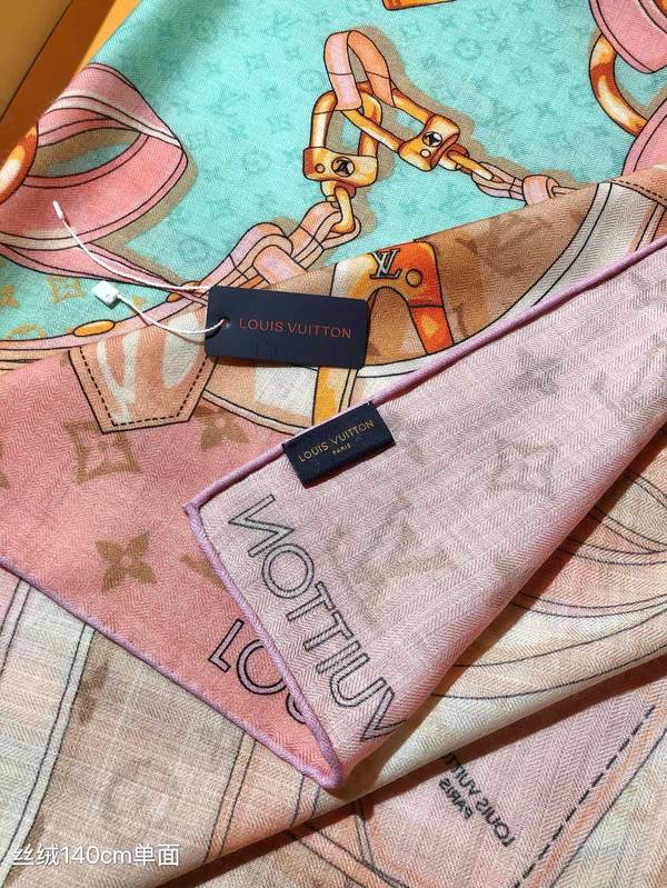 Louis Vuitton Scarf LVC00605